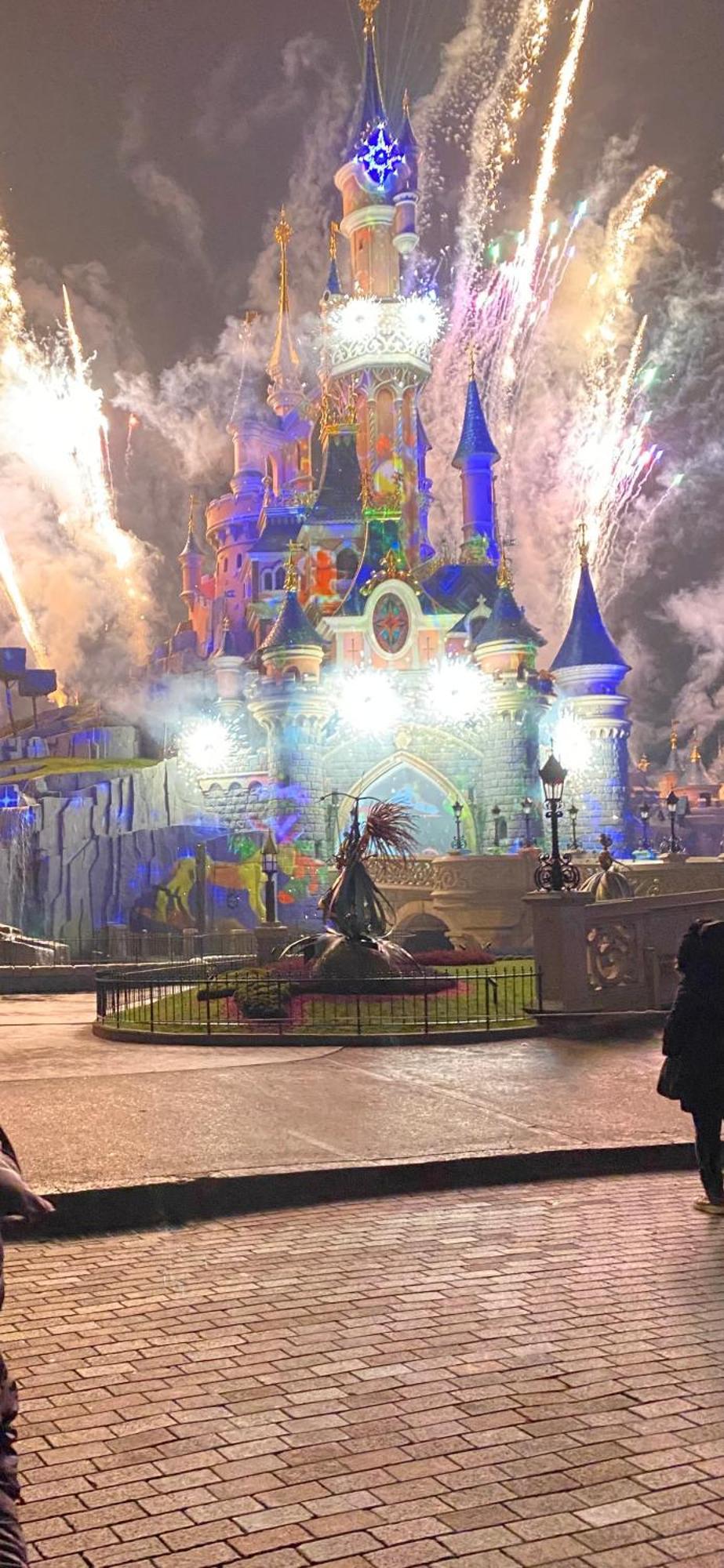 Jade Apart Bussy Centre Disney 10Min Eksteriør bilde